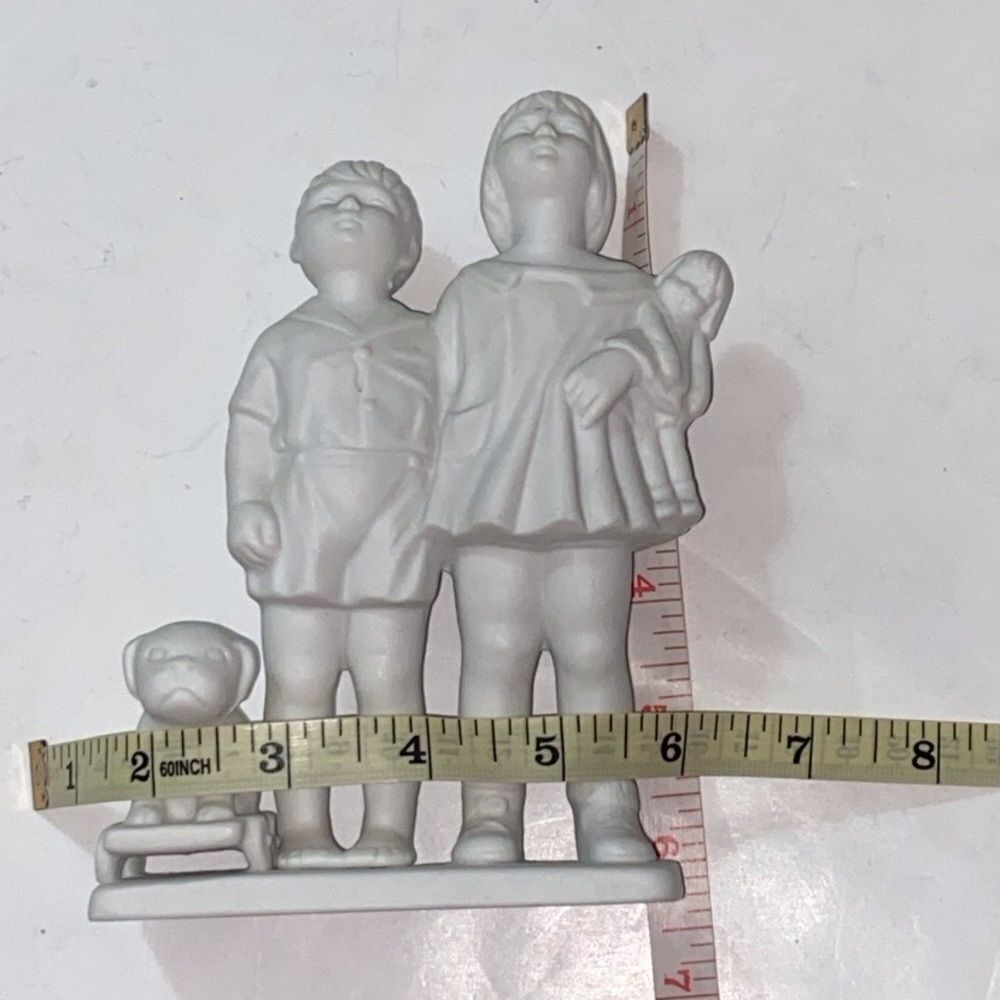 The Little Pals Lawn Memorial-Park Assn Glendale,Calif Bisque Porcelain Figures - Picture 6 of 14